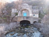 Каптаж Аянского источника у подножья Чатыр-дага